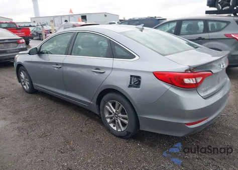 2015 Hyundai Sonata Se z USA, uszkodzony, nr VIN 5NPE24AF5FH143645